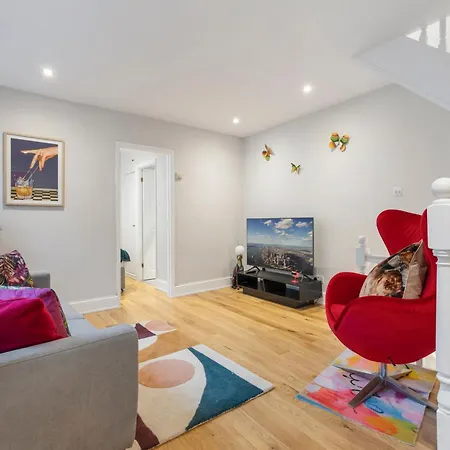 Charming 1 Bedroom Serviced Apartment In Camden London Exterior photo