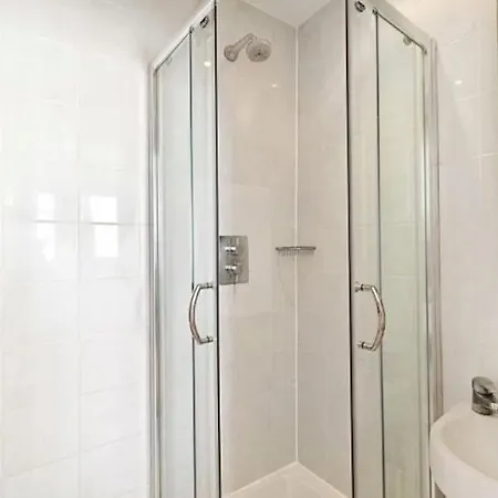 Charming 1 Bedroom Serviced Apartment In Camden London Exterior photo