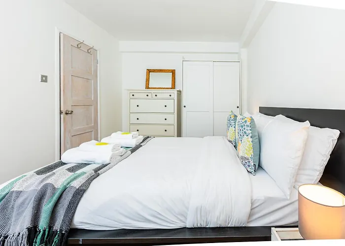 Charming 1 Bedroom Serviced Apartment In Camden